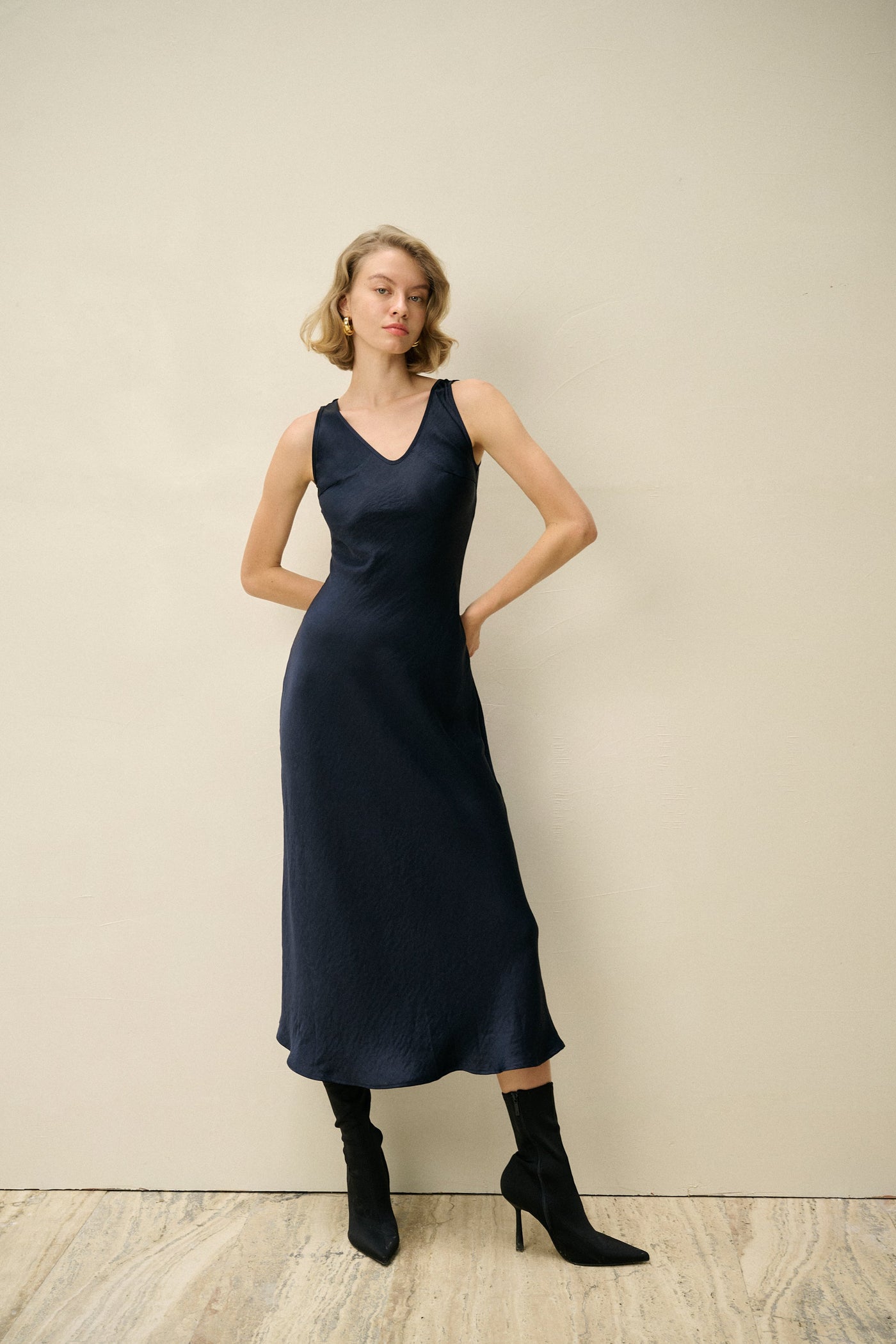 V-Neck Slim Dress