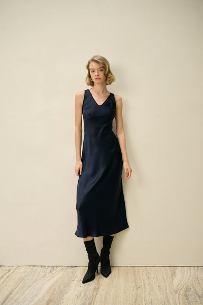 V-Neck Slim Dress